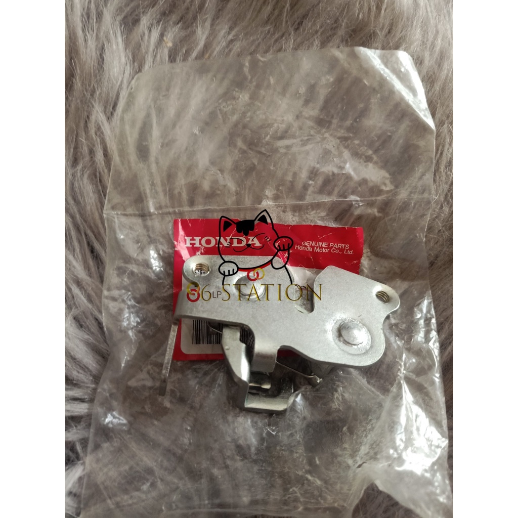 Khóa yên vario click 125 150