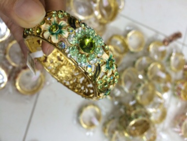 Vòng tay nữ phong thuỷ mạ vàng 24k, vòng tay trung niên