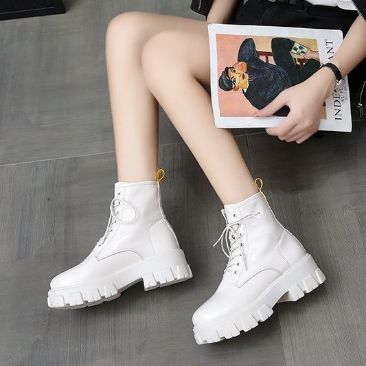 GIÀY BỐT ULZZANG CAO CỔ ĐẾ ĐINH DA BÓNG