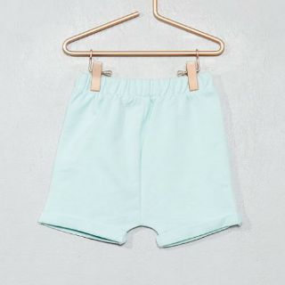 Quần short da cá Kiabi