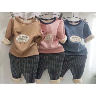 Combo bộ lót lông nâu + 2 quần lót lông bé trai 180k