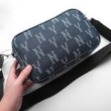 TÚI ĐEO CHÉO M L B YAN KEE DENIM GORRILA  cao cấp, chất jean bụi bặm,chống thấm nhẹ, 02 ngăn, khóa kéo