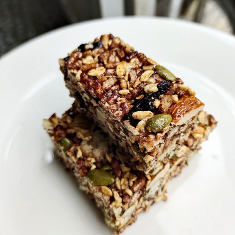 Thanh gạo lứt dinh dưỡng kẹp hạt,mix chà bông thơm ngon