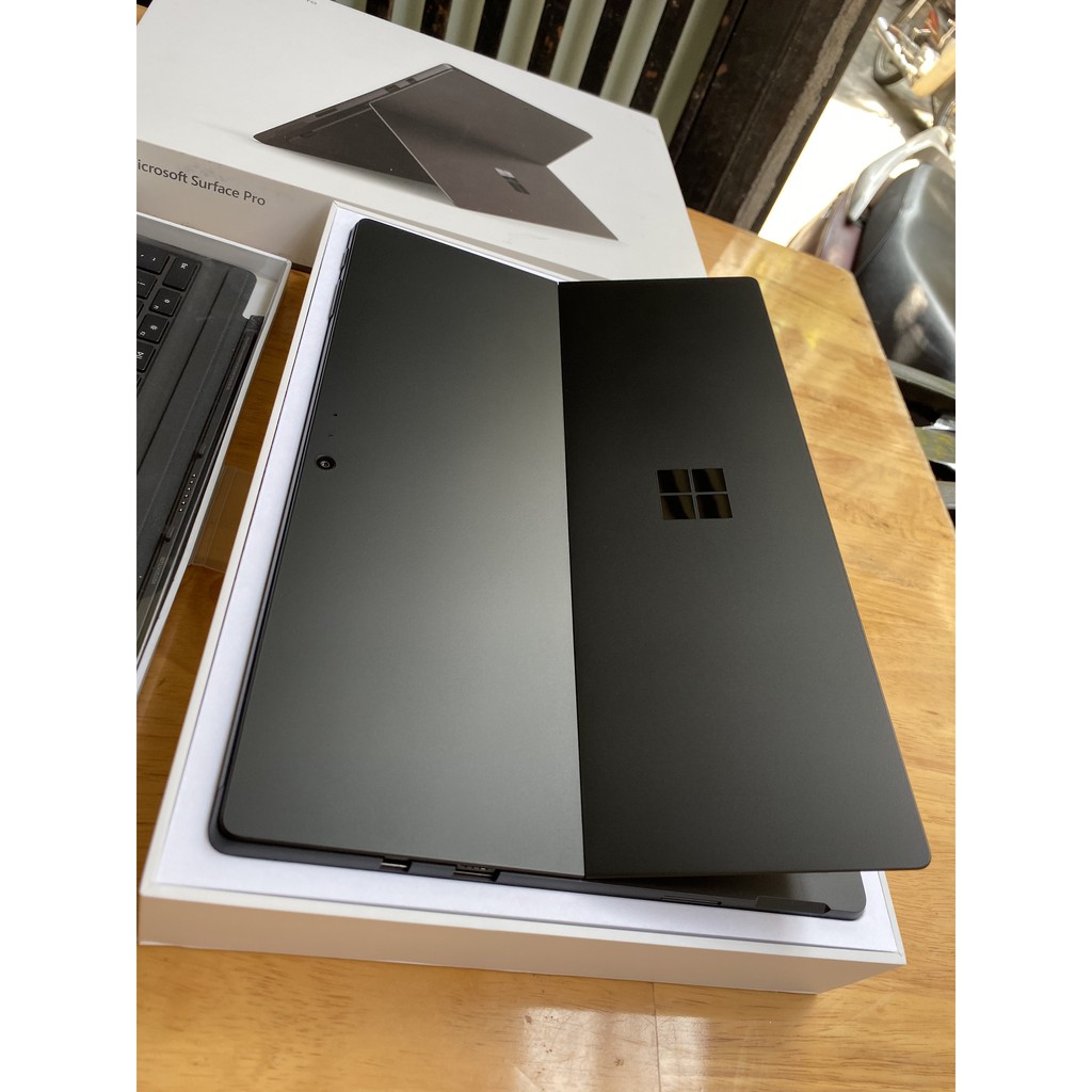 Laptop Micosoft Surface Pro 6, i7 8650u, 8G, 256G, black, giá rẻ