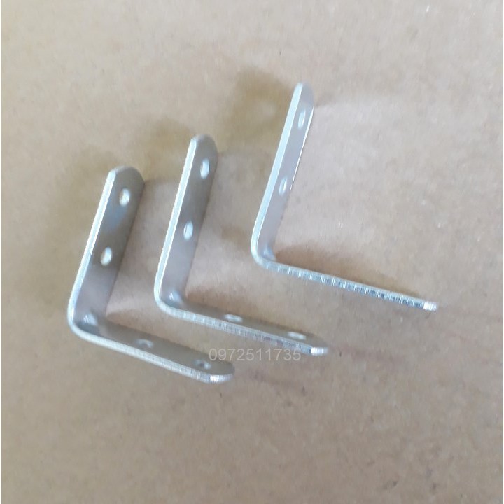 Ke góc vuông chữ L 40x40mm- 30 cái