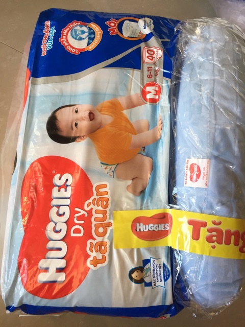 Tặng 1 gối kê đầu thú bông ngộ nghĩnh khi mua 1 bịch tã quần Huggies L36,L48,M40