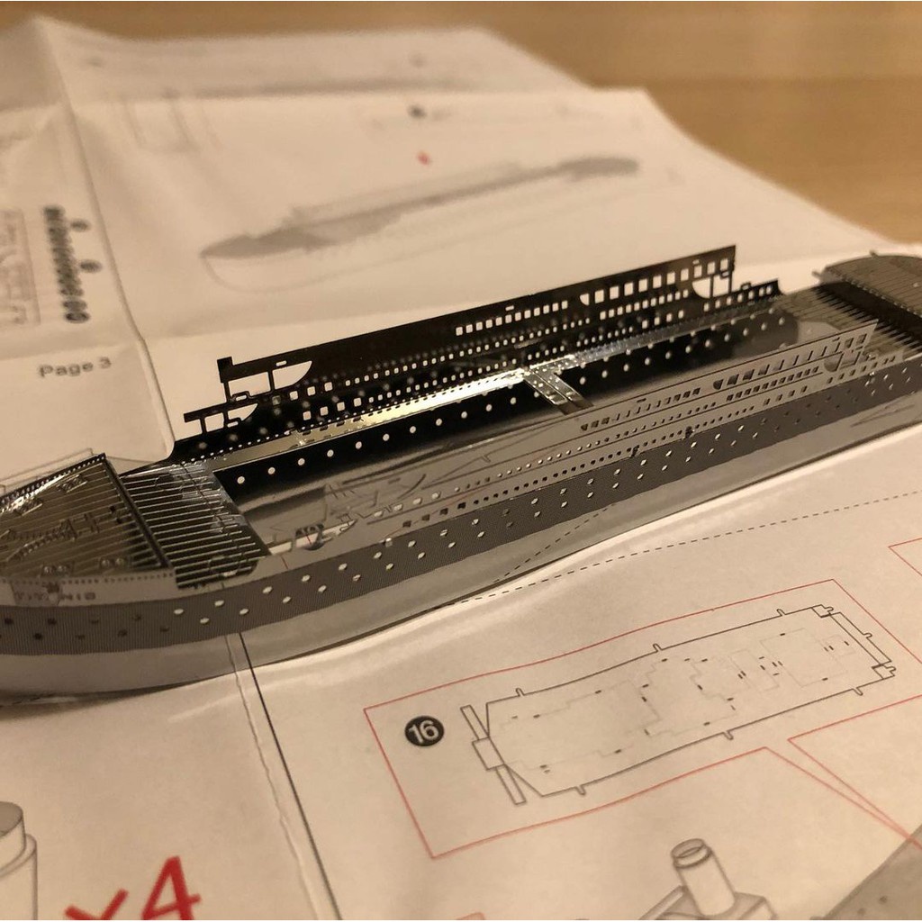 Mô Hình Thép 3D Lắp Ráp Tàu Titanic