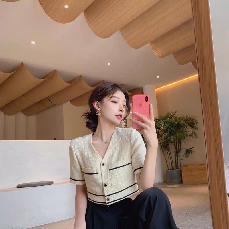 Áo dạ sweet croptop tiểu thư sang chảnh màu be sữa