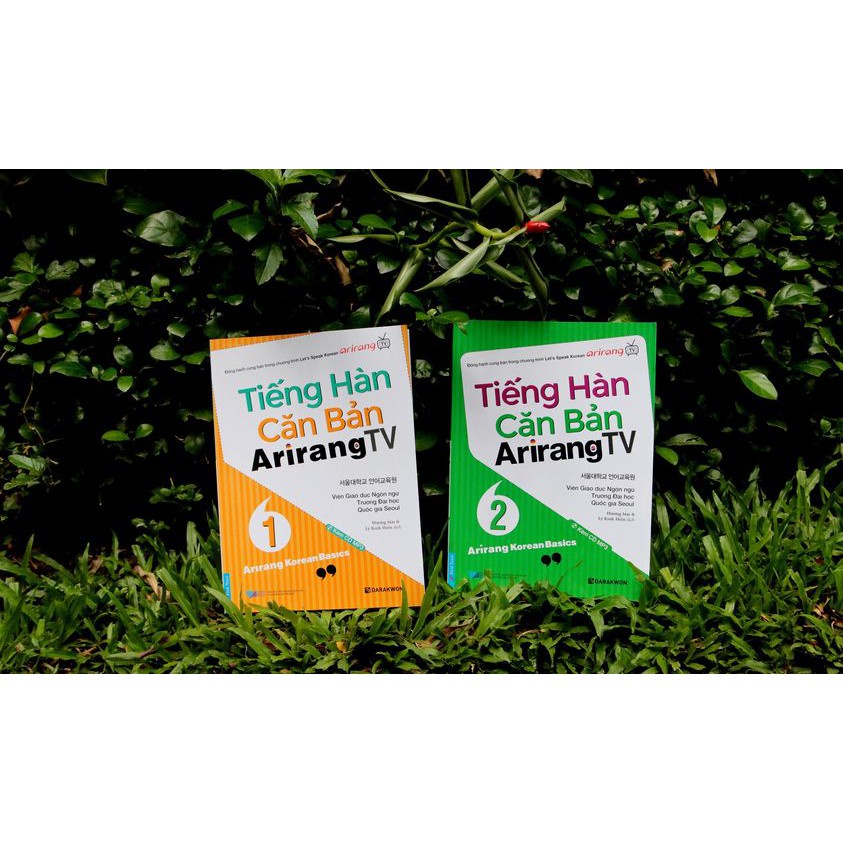 Sách - Tiếng Hàn Căn Bản Arirang TV 1 + CD - First News Tặng Kèm Bookmark