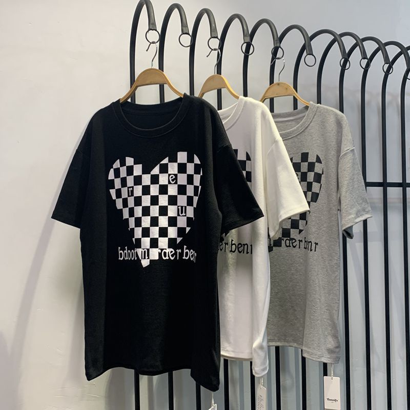 Áo Phông Cộc Tay Kẻ Caro Hình Trái Tim Unisex Form Rộng,Áo Thun Cottton Nam Nữ Chất Mát Dễ Chịu