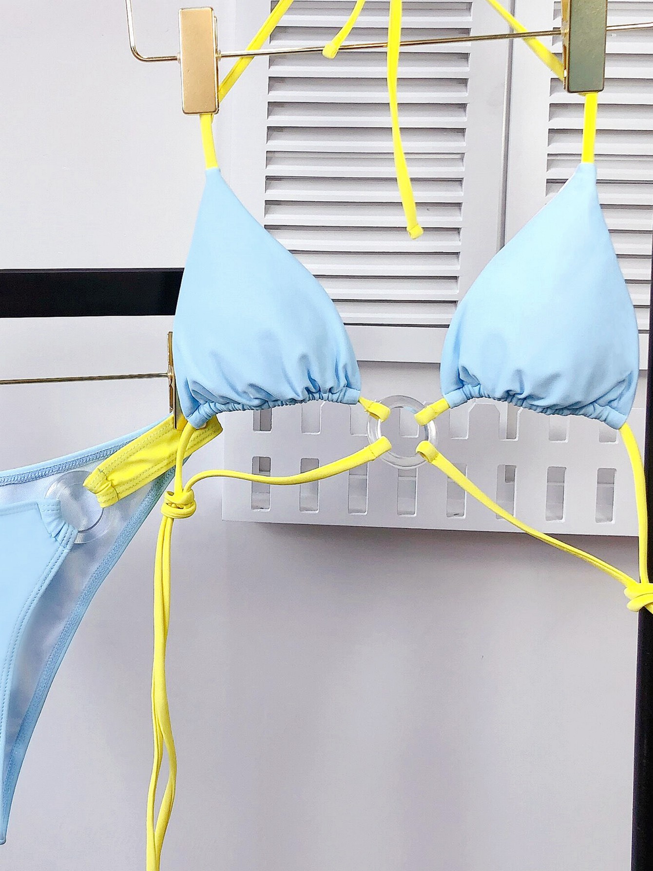 Bikini Màu Hồng / Xanh Thiết Kế Dây Đan Chéo Ngực Quyến Rũ | BigBuy360 - bigbuy360.vn