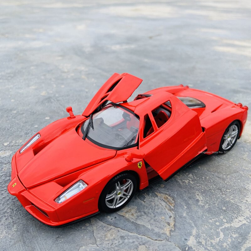 Xe mô hình Ferrari Enzo 1:24 Bburago