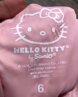 Váy Hello Kitty bé gái xuất xịn