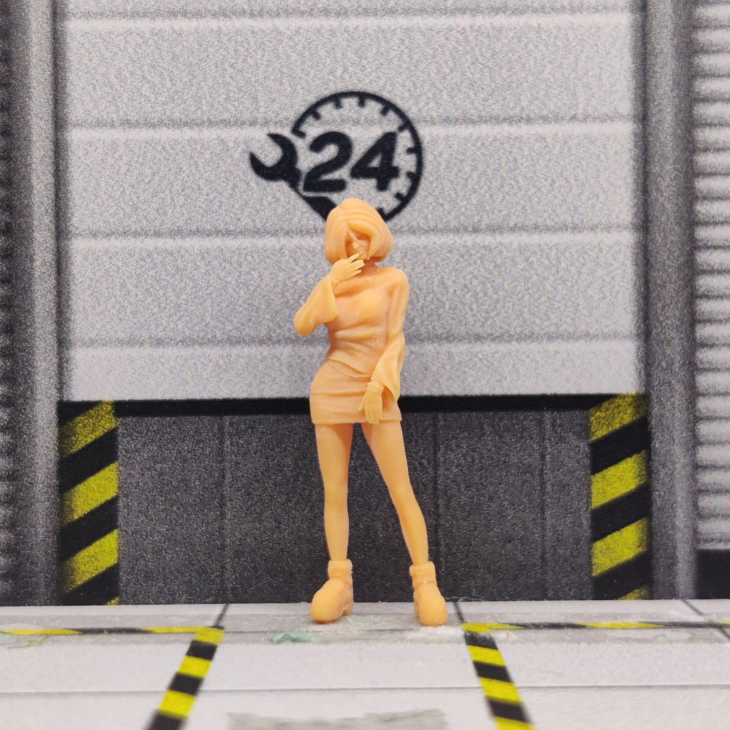 Khuôn Màu Trắng Hình Búp Bê Superge1 / 64 T130