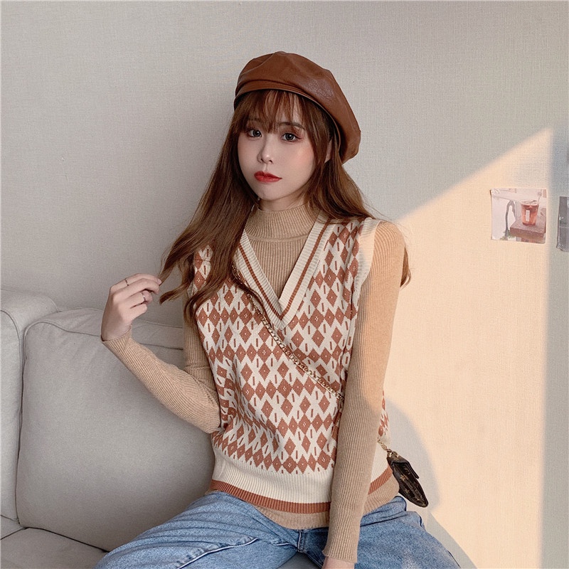 Áo len nữ không tay dáng rộng có 3 màu thời trang | BigBuy360 - bigbuy360.vn