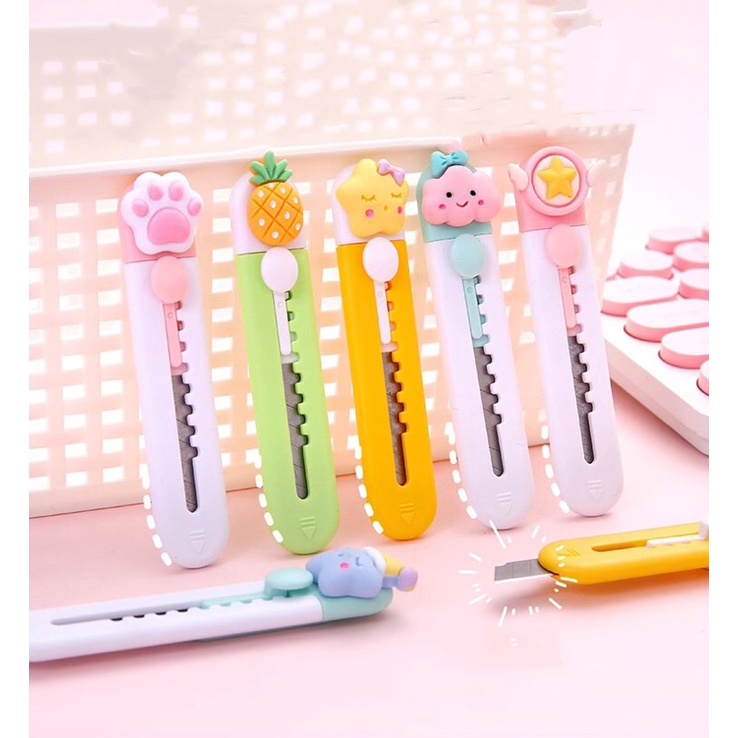 Dao dọc giấy mini gắn charm hoa quả dễ thương/ dao dọc giấy cute nhiều màu