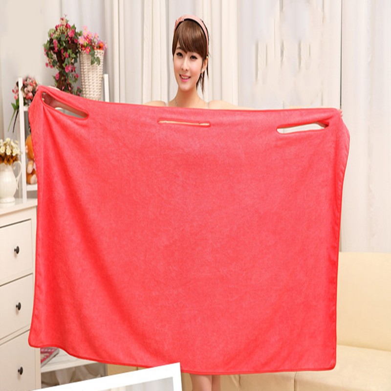 Khăn choàng tắm bằng vi sợi tiện dụng cho nữ