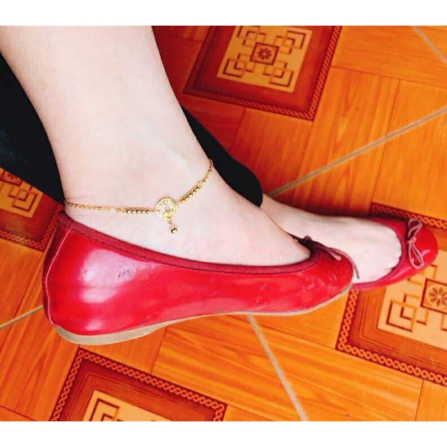 Lắc chân kim tiền bạc xi vàng