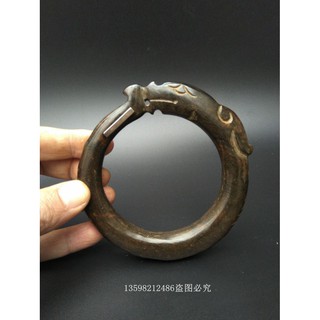 Vòng tay đá ngọc bích cỡ lớn cổ điển độc đáo