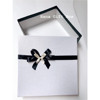 Hộp quà 25*25*10 cứng cáp #HanaGiftBox