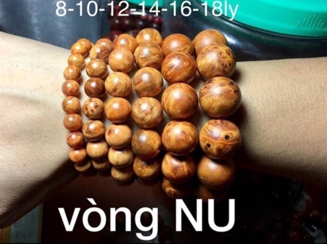 Vòng tay gỗ nu huyết Long