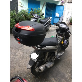 Combo lắp đặt cho Air blade 2010 gồm mẫu thùng E340N và baga chuẩn theo xe Airblade 2010