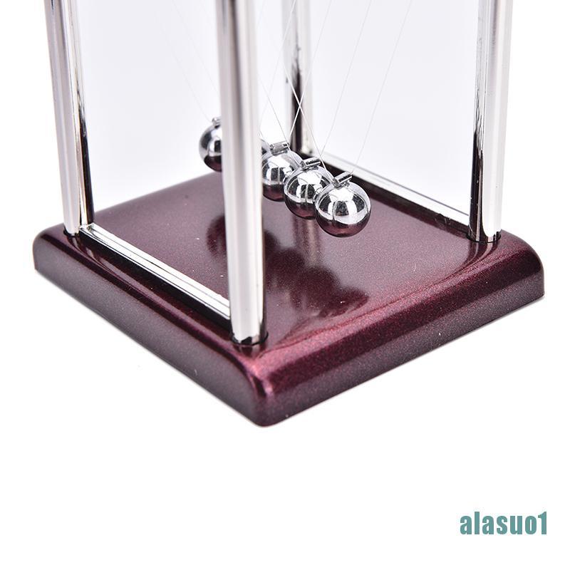 Newton 1 Bàn Trang Trí