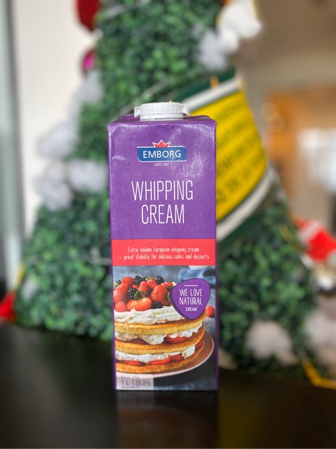 Kem sữa  tươi Whipping Cream hiệu Emborg – hộp 1L | BigBuy360 - bigbuy360.vn