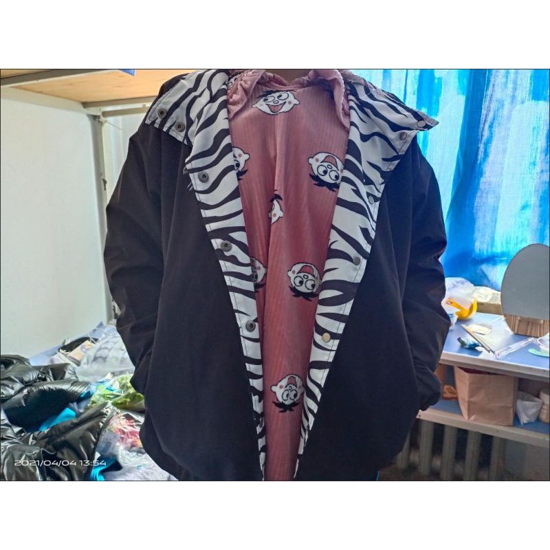 [ORDER-ảnh thật] Áo khoác dù mặc 2 mặt trơn đen trắng và họa tiết ngựa vằn ulzzang  ( có 2 loại lót hoặc không lót)