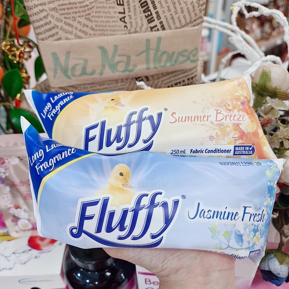 Nước xả vải đậm đặc & thơm lâu Fluffy 250 ml của Úc