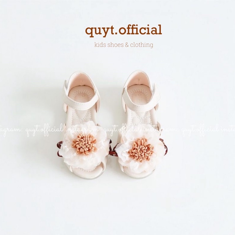 [ SALE // Có sẵn/ Ảnh tự chụp] Giày búp bê hoa trà tiệm nhà Quýt