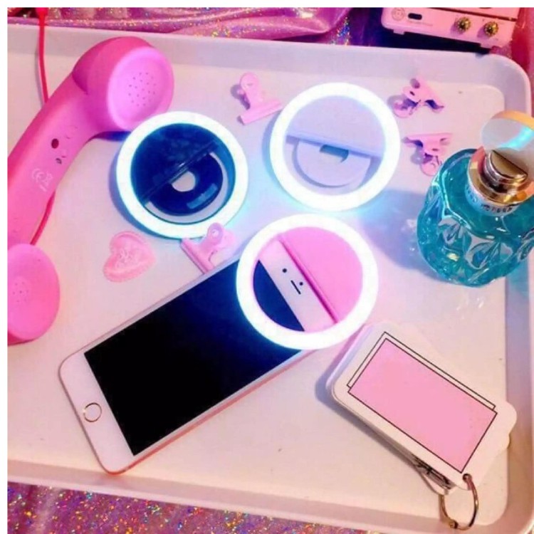 Đèn Selfie Ring light Cực sáng - Tặng kèm dây sạc - Dino Case