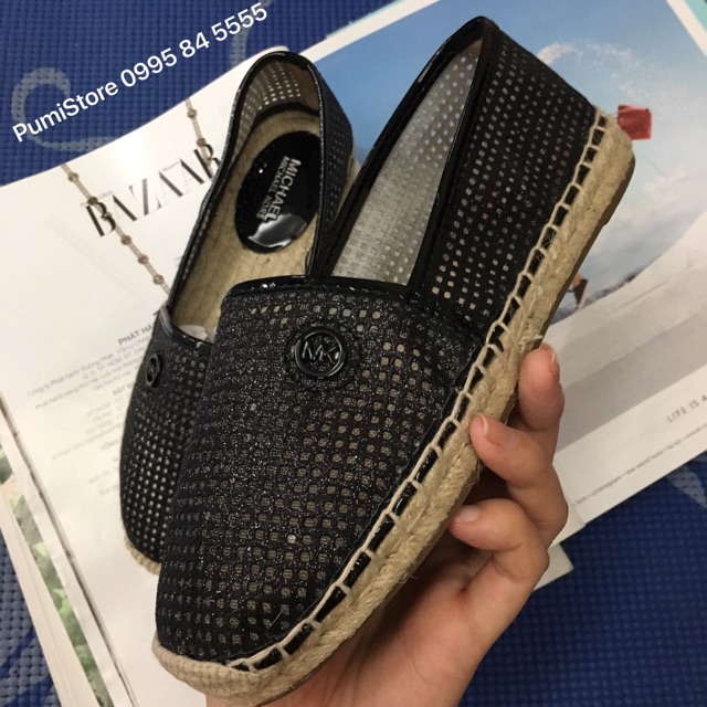 [CLEARANCE size 5] Giày Michael Kors Slip on Kendrick