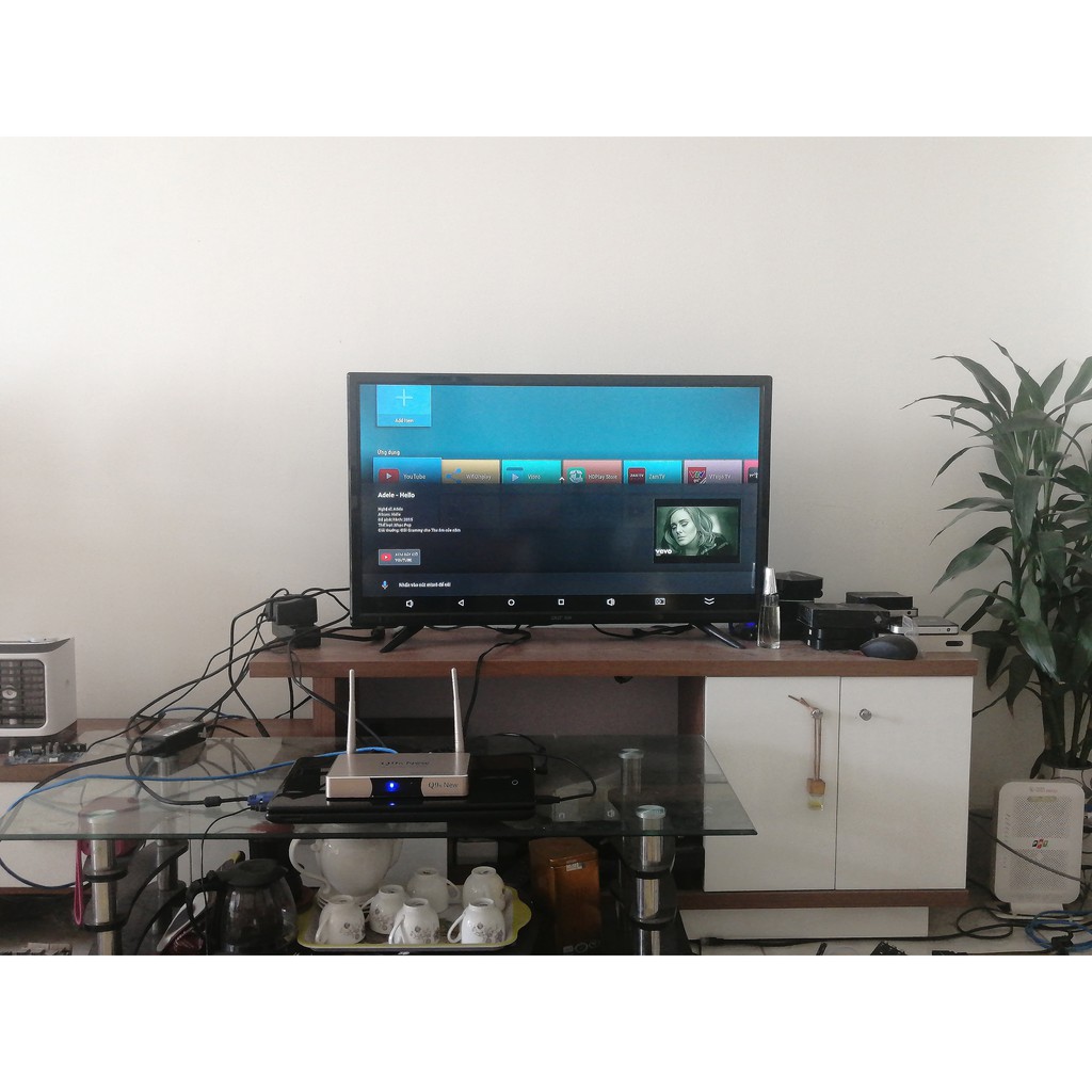 Q9S new android tv box 2G os 7.1 ATV hệ thống giọng nói TẶNG kèm dây cáp