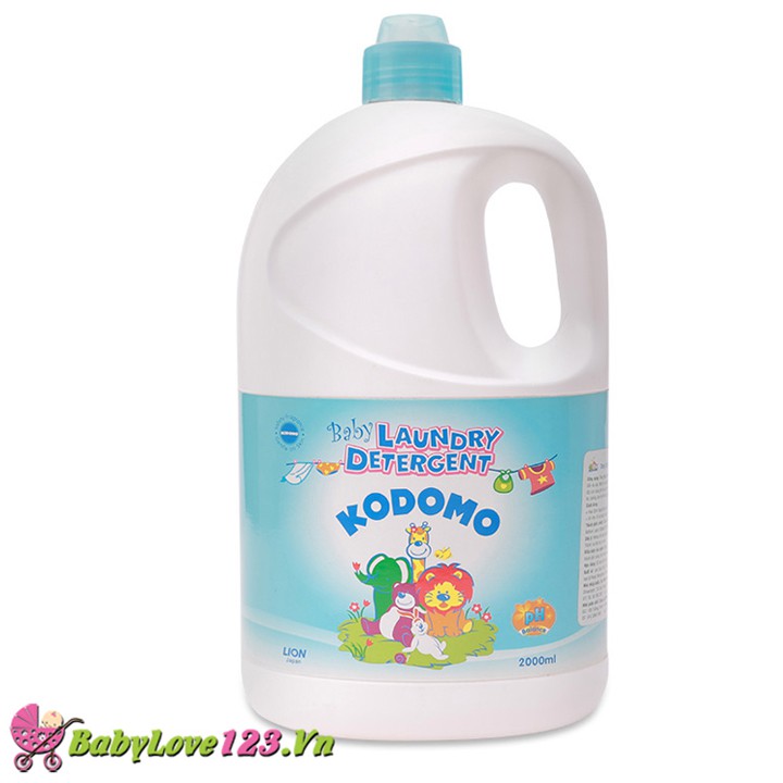 Chai Giặt Xã KODOMO 2000ML Dịu Nhẹ Không Kích Ứng Da Cho Bé