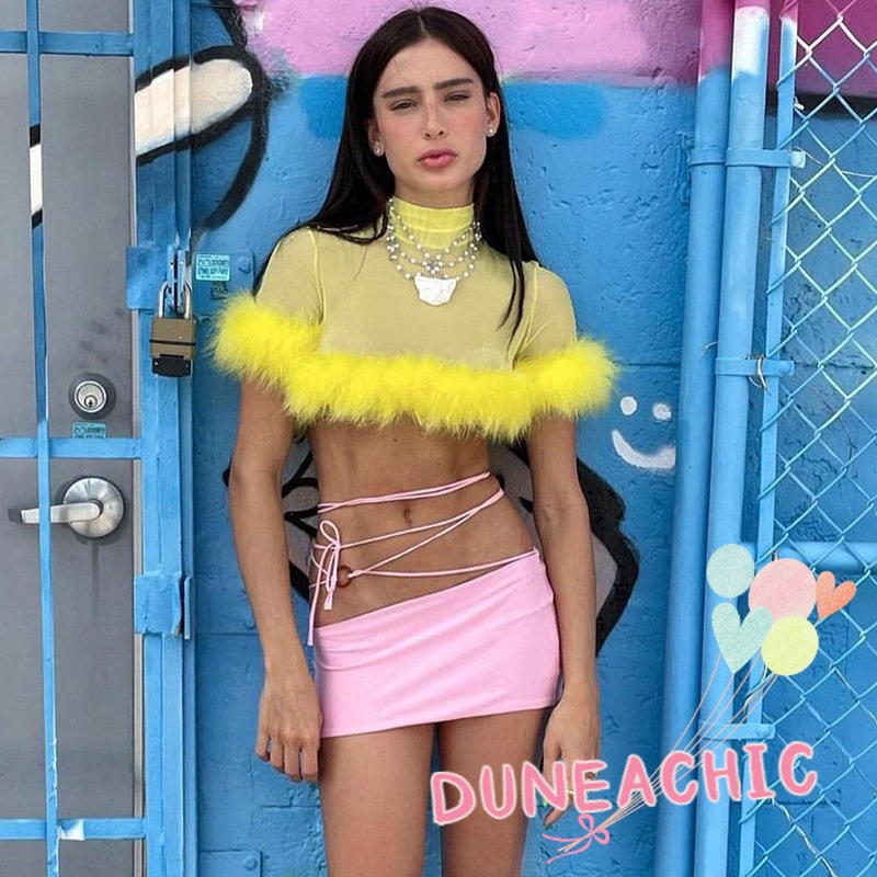 DUNEA Áo Croptop Tay Ngắn Phối Lưới Thiết Kế Cổ Cao Thanh Lịch