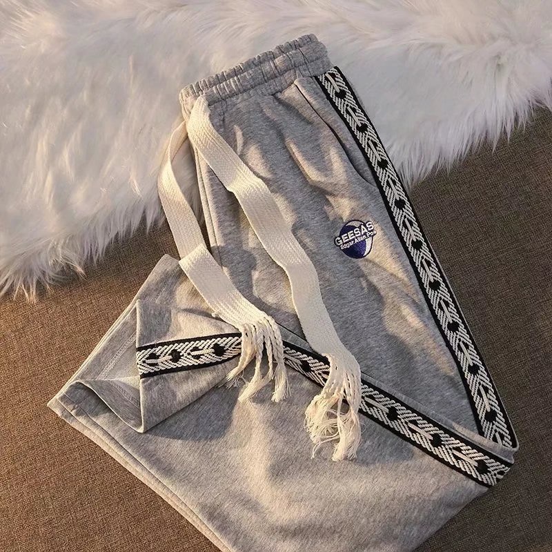 Quần Thể Thao Ống Rộng Thời Trang Xu Hướng Trẻ Trung Cho Nam