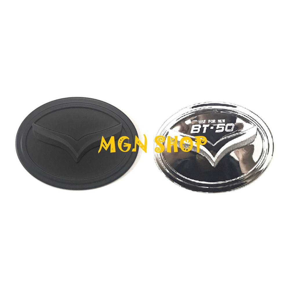 [Ốp nắp bình dầu] [Mazda BT-50] [màu đen / màu bạc]