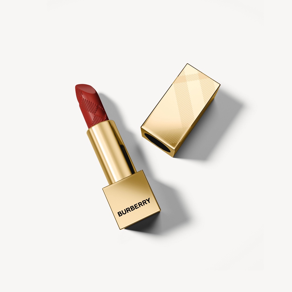 Son Burberry Kisses Matte Limited vỏ vàng 2021