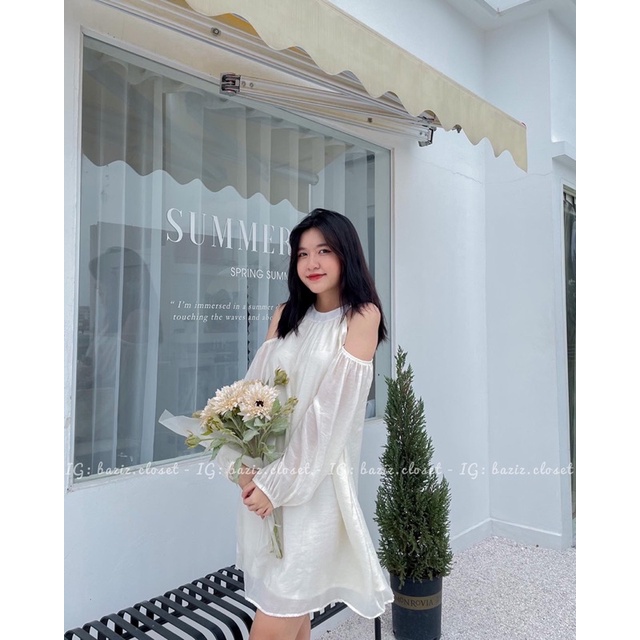 Váy tơ khoét vai cột dây sau