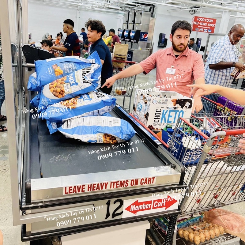 Socola đắng Chocxo Keto Snaps Dark Chocolate Coconut Almond Sea Salt Mỹ 420g