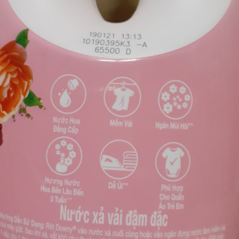 Nước Xả Vải Đậm Đặc Downy Chai 800 ml