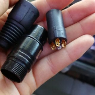 Jack canon neutrik đen( hàng mới)