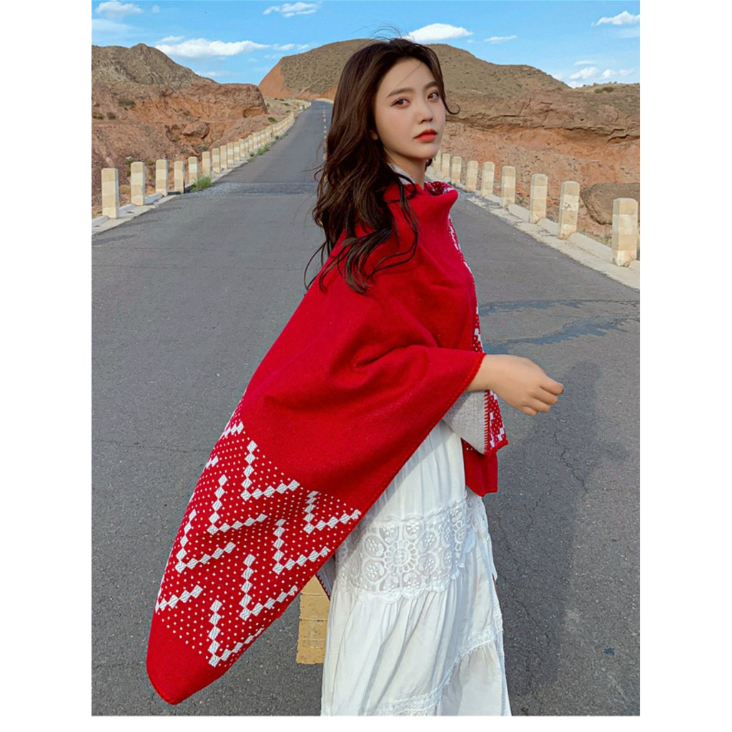 Áo Choàng Thổ Cẩm