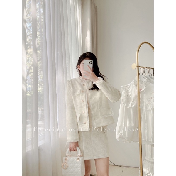Áo dạ Tweed trơn tua rua | BigBuy360 - bigbuy360.vn