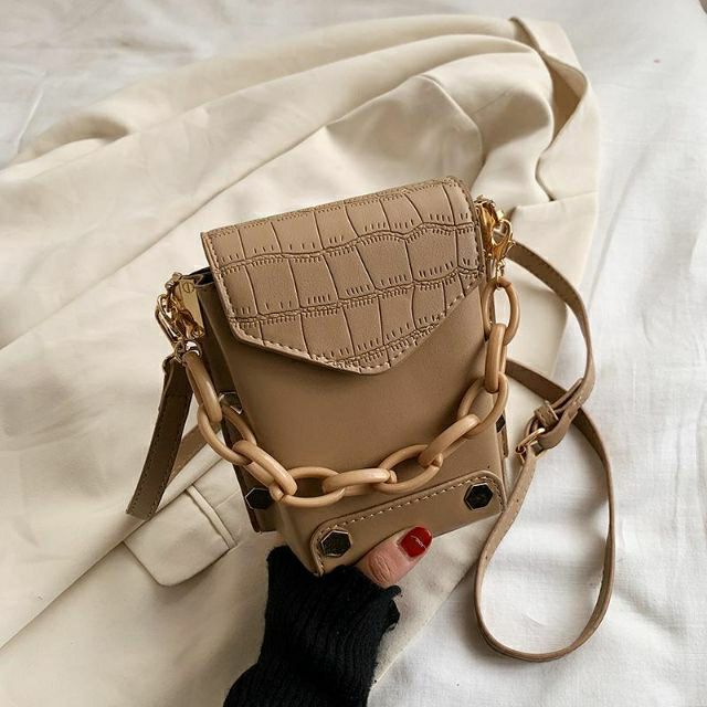 Túi đeo chéo dáng hộp vân da rắn