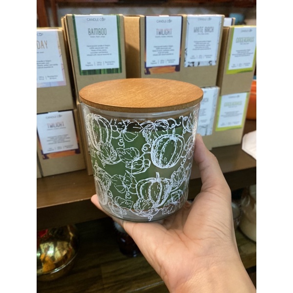 Nến thơm PUMPKINS HAVEST VNXK 2 bấc - Sáp đậu nành, hũ to 16 oz - Scented candles made in Vietnam