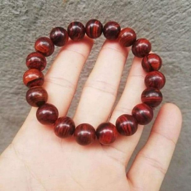 VONG TAY PHONG THỦY , VÒNG TAY GỖ SƯA ĐỎ 100% TỰ NHIÊN GIÚP GIA CHỦ PHÁT LỘC LÀM ĂN THUẬN LỢI | BigBuy360 - bigbuy360.vn