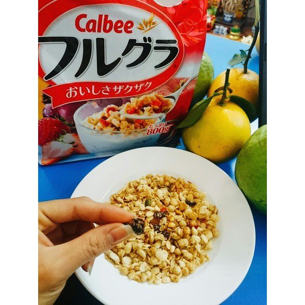 Ngũ Cốc Calbee đỏ 800g sấy khô nội địa Nhật