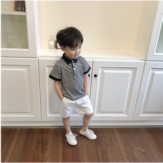 Áo kẻ ngang cổ đức bé trai